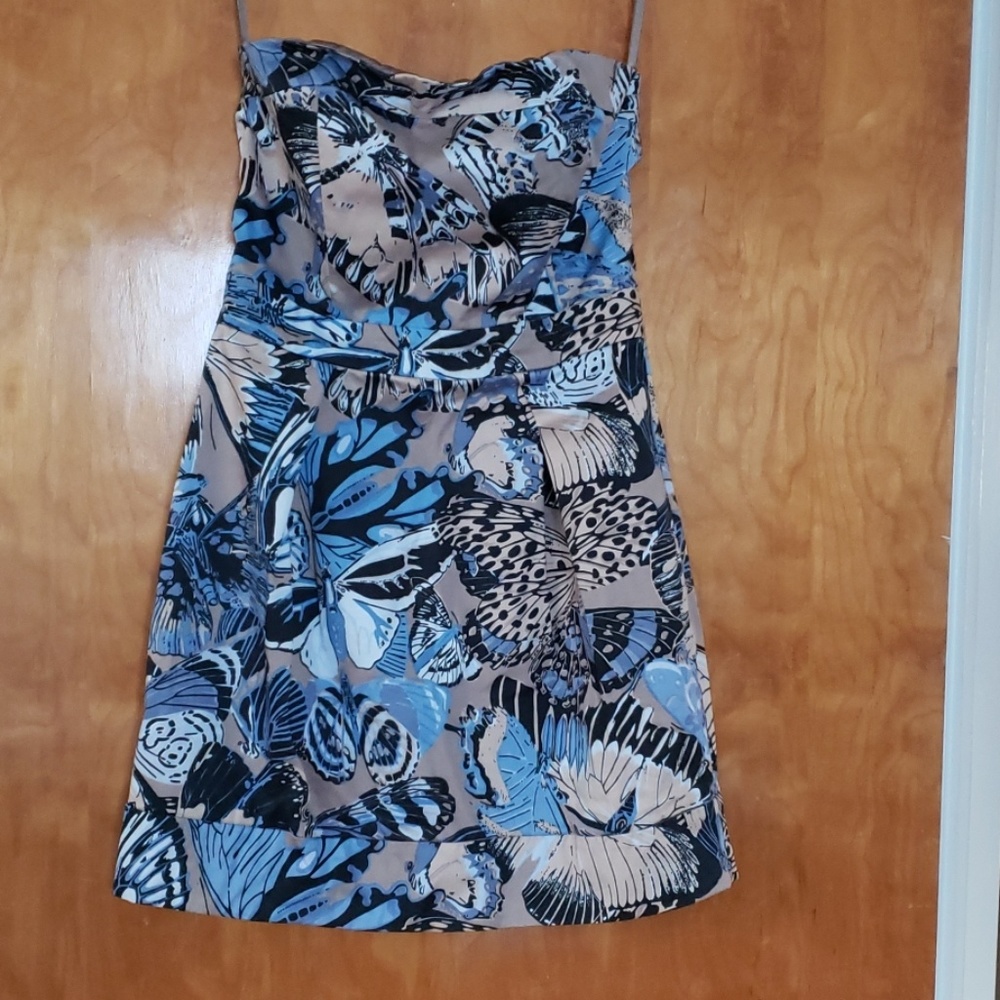French Connection strapless dress w pockets!